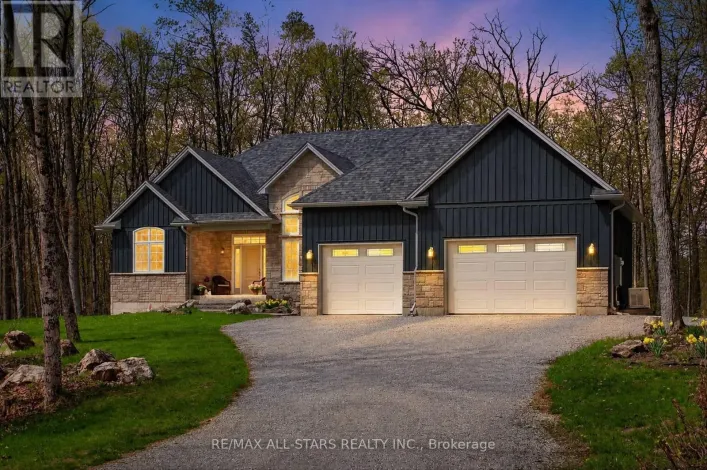 81 LAKELAND AVENUE, Trent Lakes