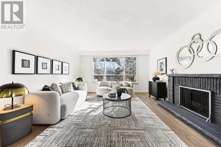 81 MAXOME AVENUE, Toronto