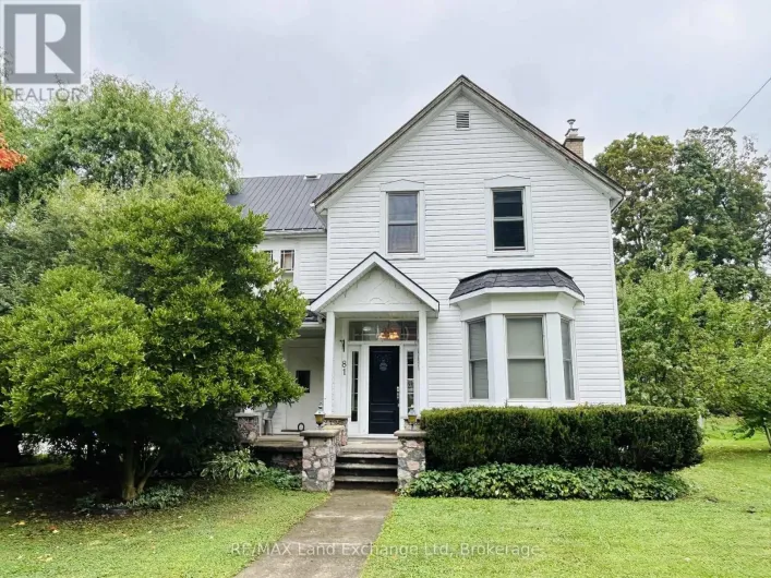 81 PATRICK STREET E, North Huron