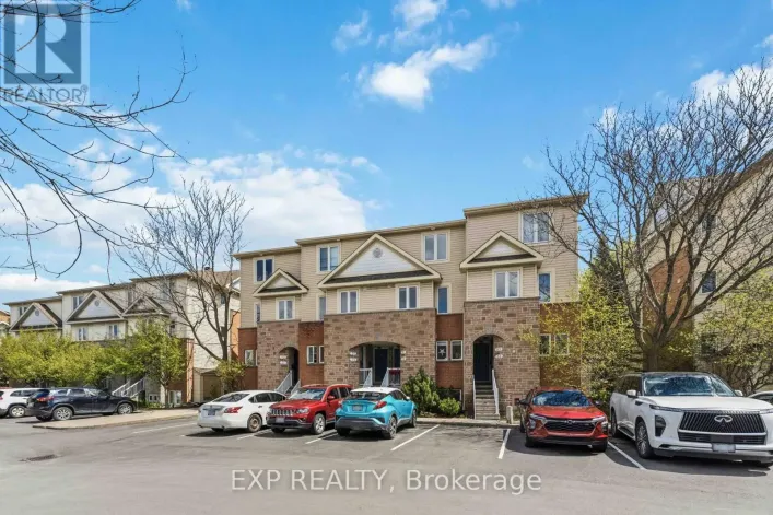 81 STRATHAVEN PRIVATE, Ottawa
