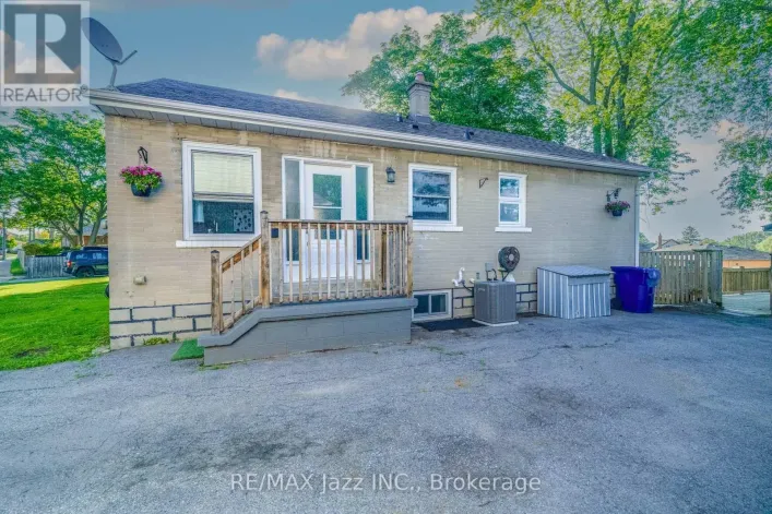 81 WELLINGTON AVENUE W, Oshawa