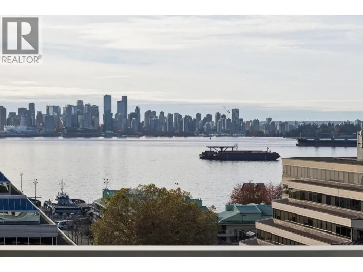 810 175 W 1ST STREET, North Vancouver