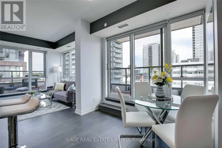 810 - 200 SACKVILLE STREET, Toronto