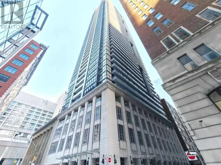 810 - 70 TEMPERANCE STREET, Toronto