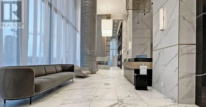 810 - 950 PORTAGE PARKWAY, Vaughan