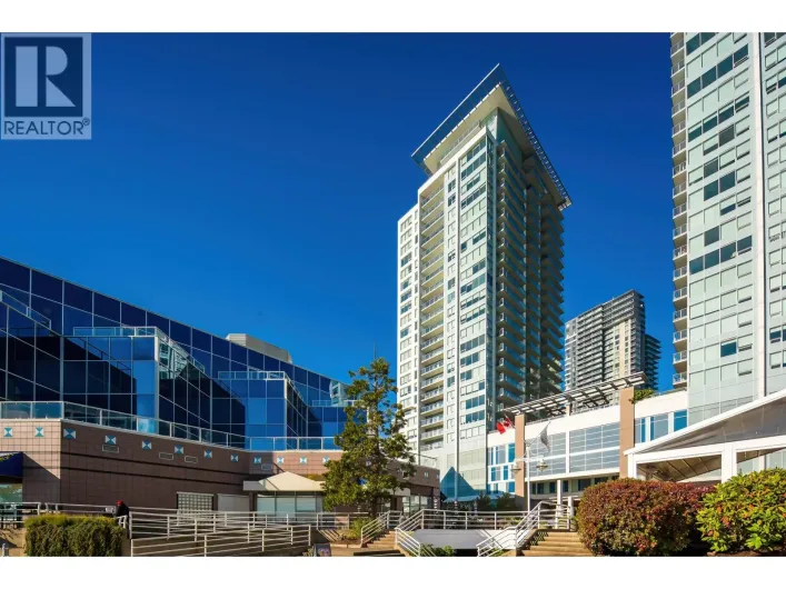 810 988 QUAYSIDE DRIVE, New Westminster