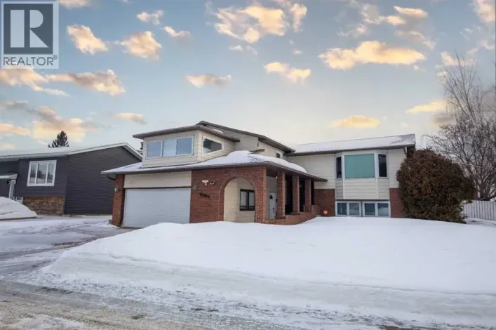 8101 102 Street, Grande Prairie