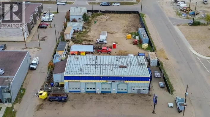 8102 Manning Avenue, Fort McMurray