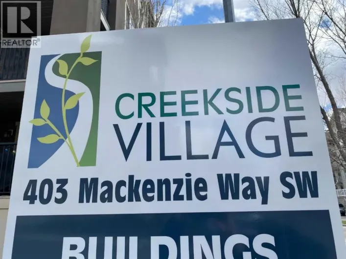 8104, 403 Mackenzie Way SW, Airdrie