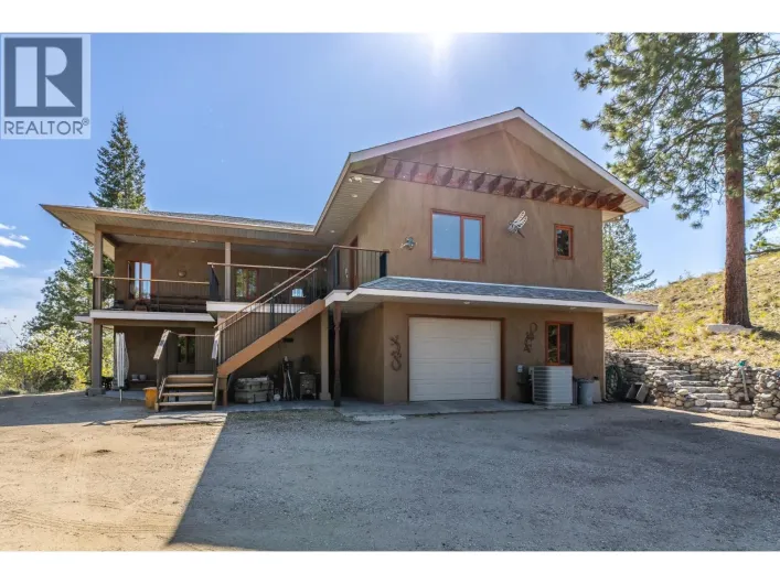 8105 Princeton - Summerland Road, Summerland