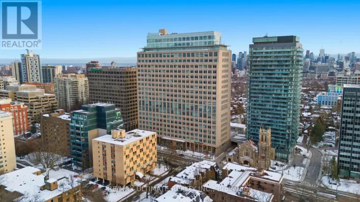 811 - 111 ST CLAIR AVENUE W, Toronto