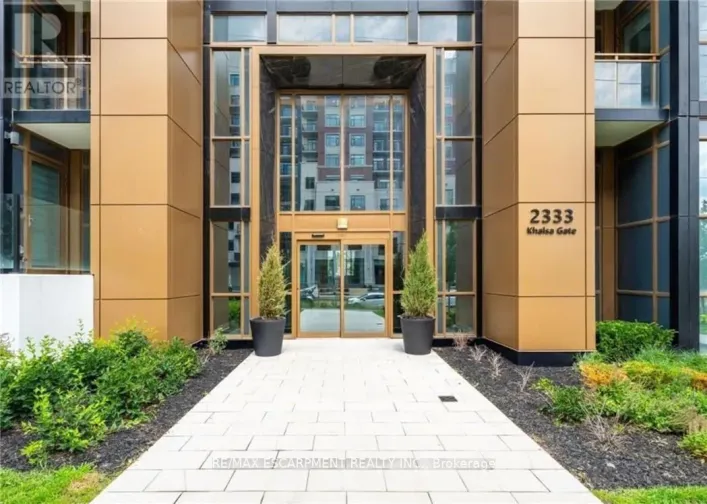 811 - 2333 KHALSA GATE, Oakville