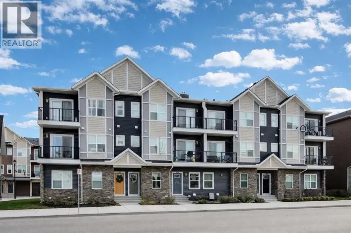 811, 250 Fireside View, Cochrane