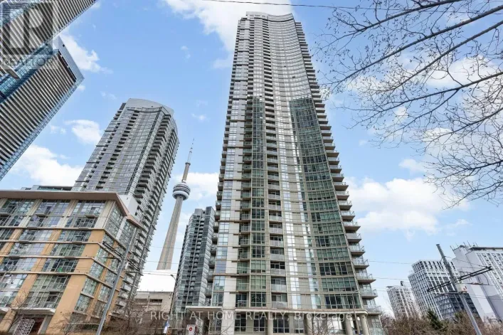 811 - 35 MARINER TERRACE, Toronto