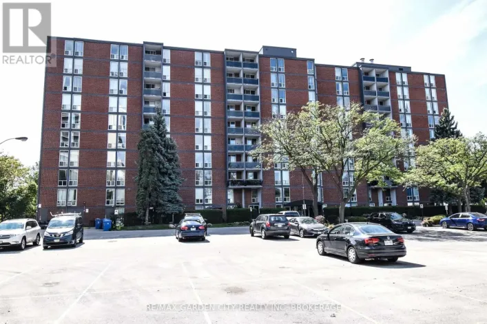 811 - 75 GLENBURN COURT, Hamilton