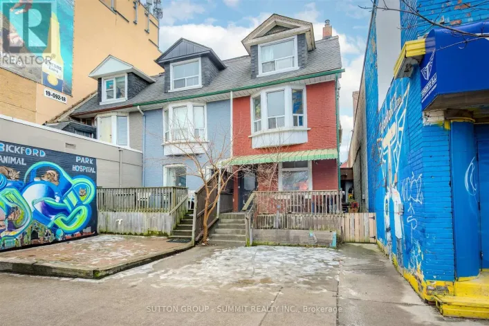 811 BLOOR STREET W, Toronto