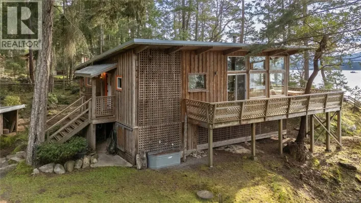 811 Canso Rd, Gabriola Island