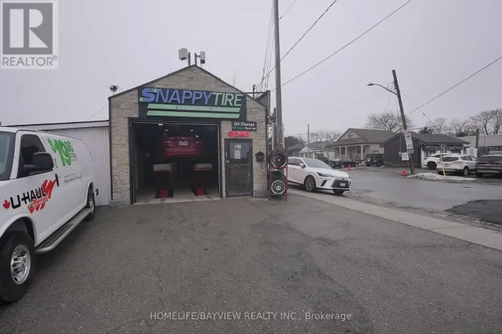 811 LAKESHORE ROAD E, Mississauga