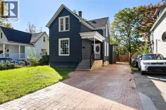 811 LANGLOIS AVENUE, Windsor