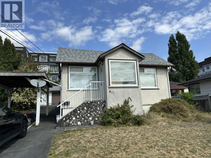 811 RODERICK AVENUE, Coquitlam