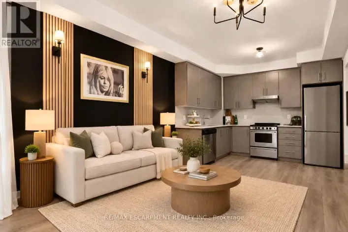 812 - 212 KING WILLIAM STREET, Hamilton