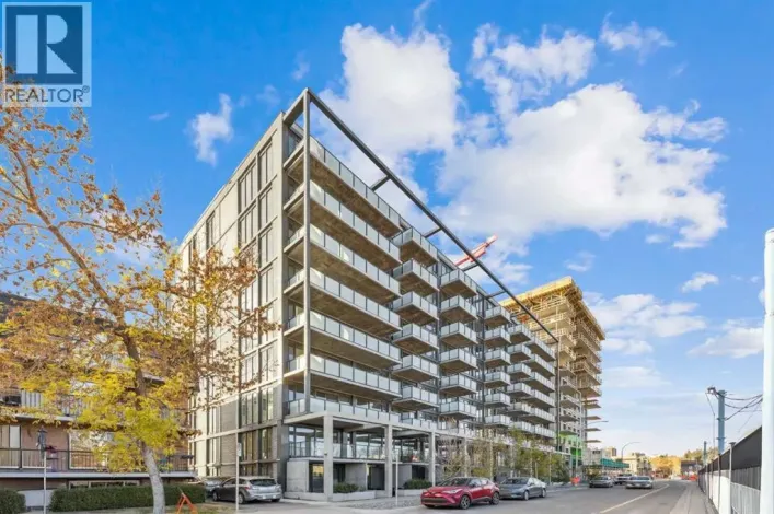 812, 327 9A Street NW, Calgary