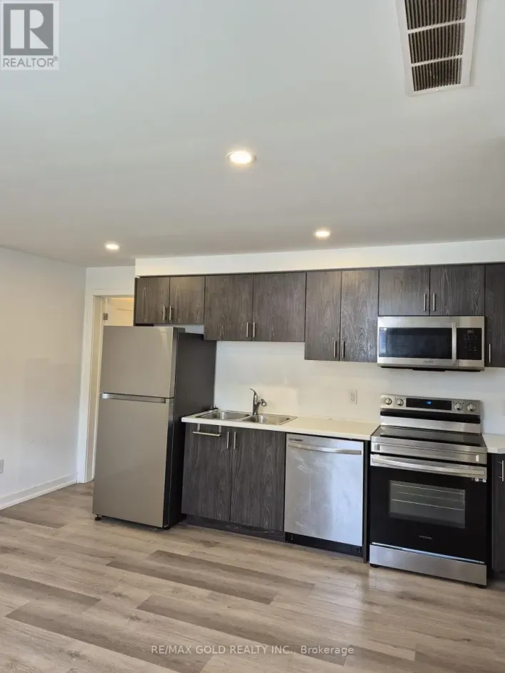 812 - 4263 FOURTH AVENUE, Niagara Falls