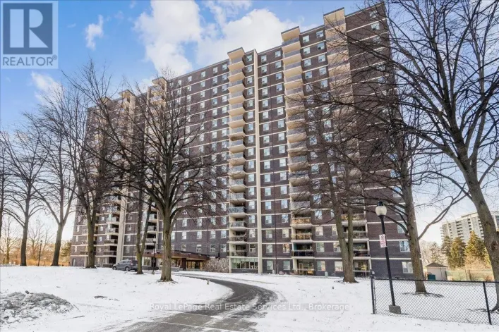 812 - 966 INVERHOUSE DRIVE, Mississauga