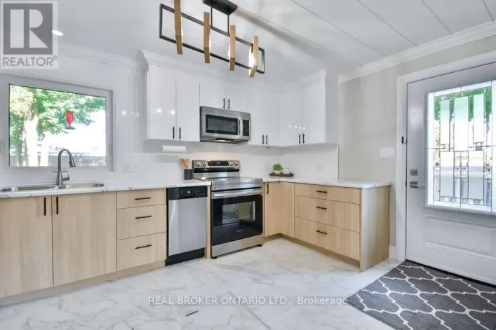 812 COOK STREET, Innisfil