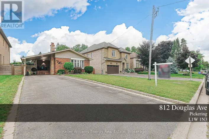 812 DOUGLAS AVENUE, Pickering