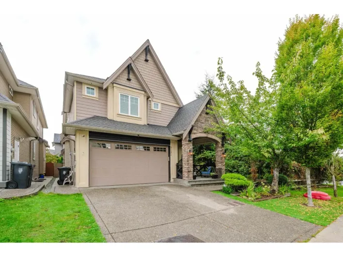 8121 210A STREET, Langley