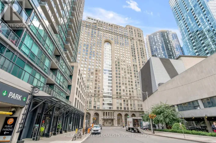 813 - 25 THE ESPLANADE, Toronto