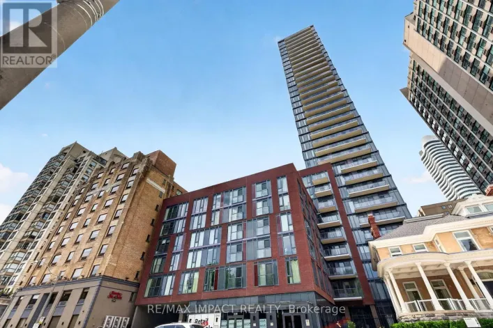 813 - 308 JARVIS STREET, Toronto