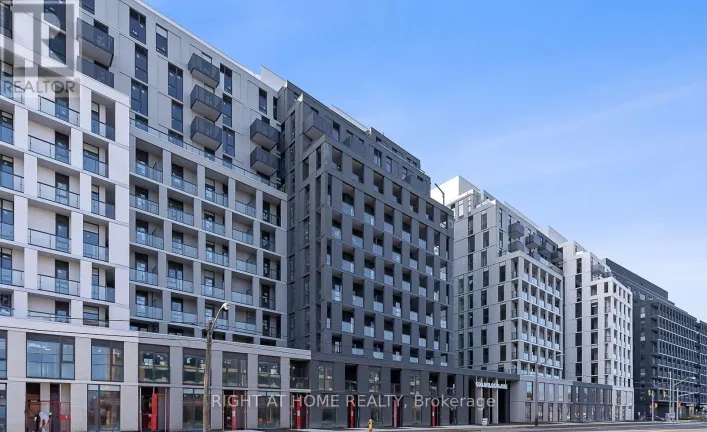 813 - 500 WILSON AVENUE, Toronto