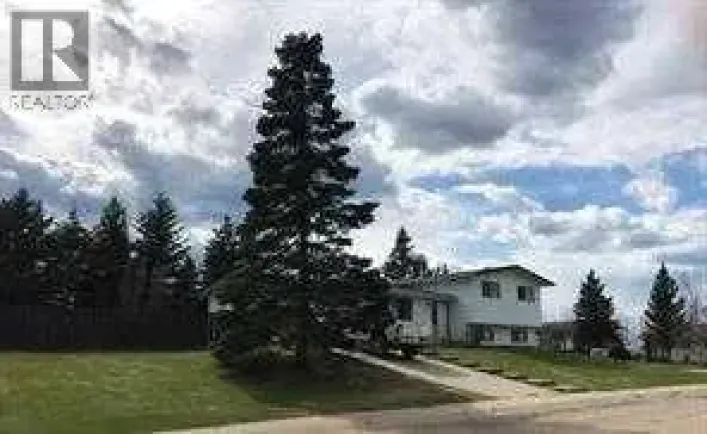 813 7 A Street, Fox Creek
