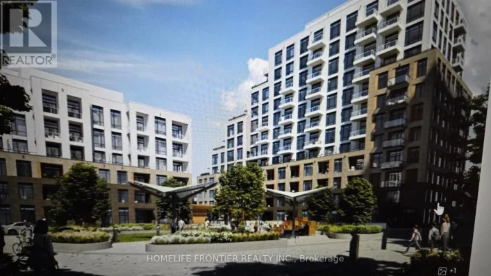 813 - 8 BEVERLEY GLEN BOULEVARD, Vaughan