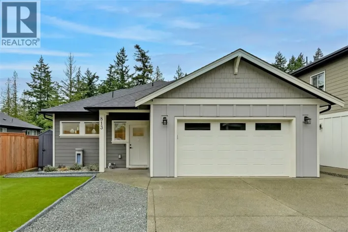 813 Tomack Loop, Langford