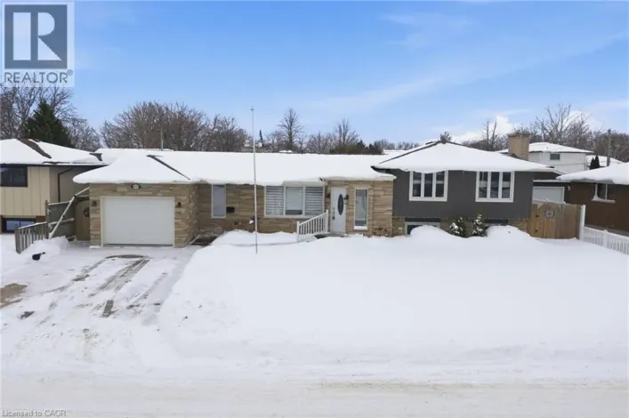 8133 SARAH Street, Niagara Falls