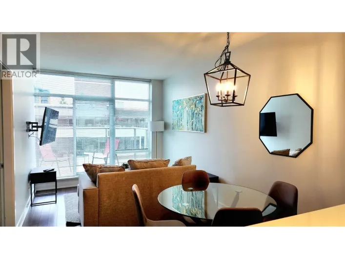 814 1777 W 7TH AVENUE, Vancouver