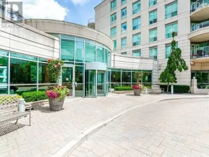 814 - 2111 LAKE SHORE BOULEVARD W, Toronto