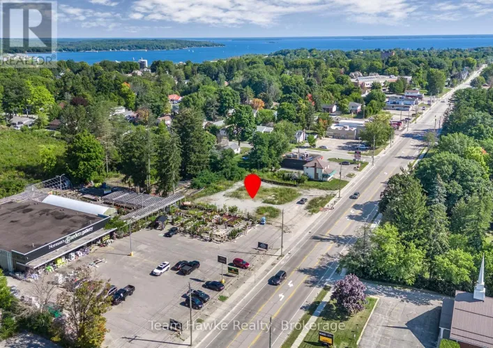 814 YONGE STREET, Midland