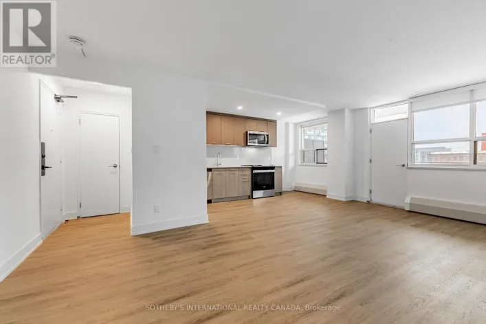 815 - 135 TYNDALL AVENUE, Toronto