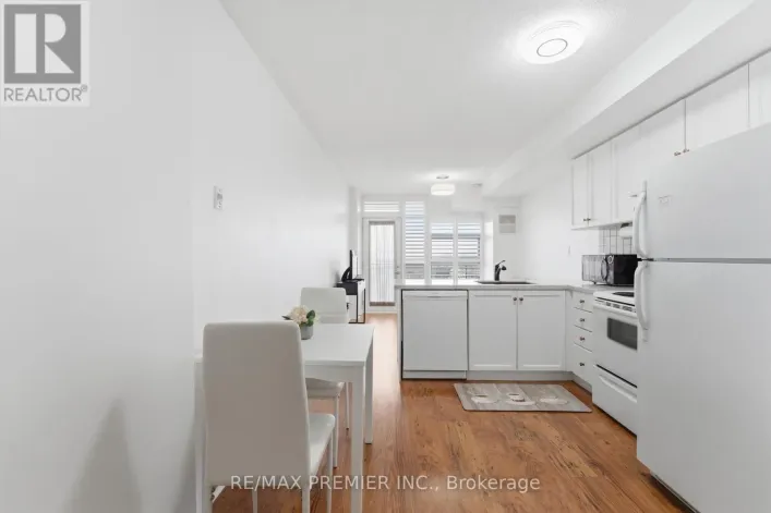 815 - 2464 WESTON ROAD, Toronto