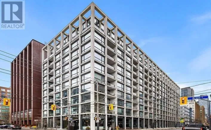 815 - 39 BRANT STREET, Toronto