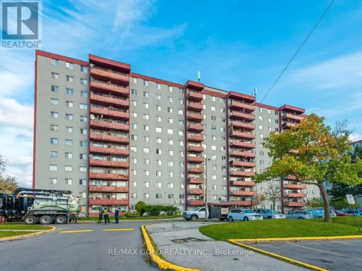 815 - 50 LOTHERTON PATHWAY, Toronto