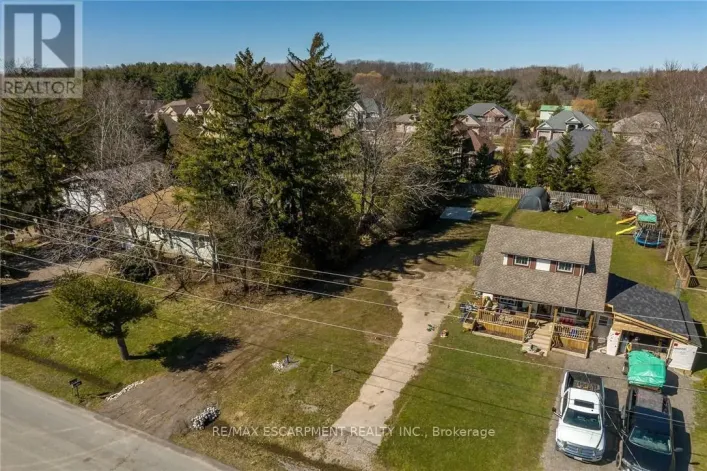 815 FOSS ROAD, Pelham