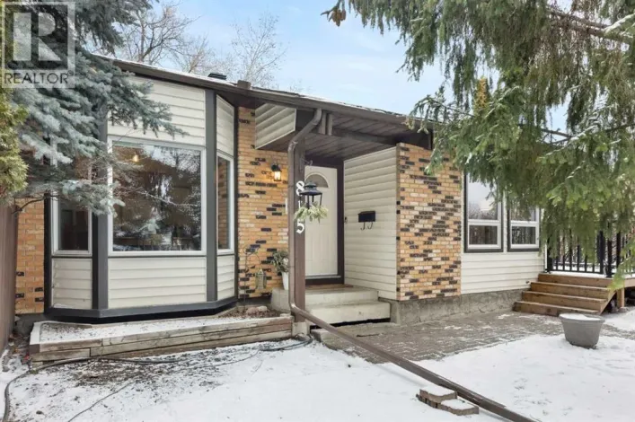 815 Ranchview Circle NW, Calgary