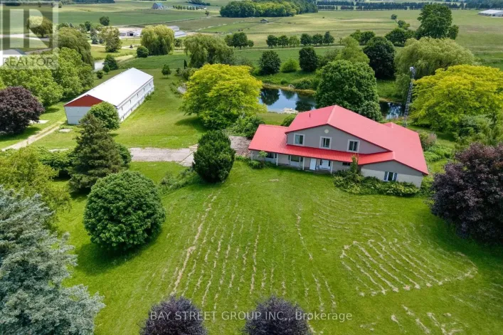 81546 BASELINE ROAD, Central Huron