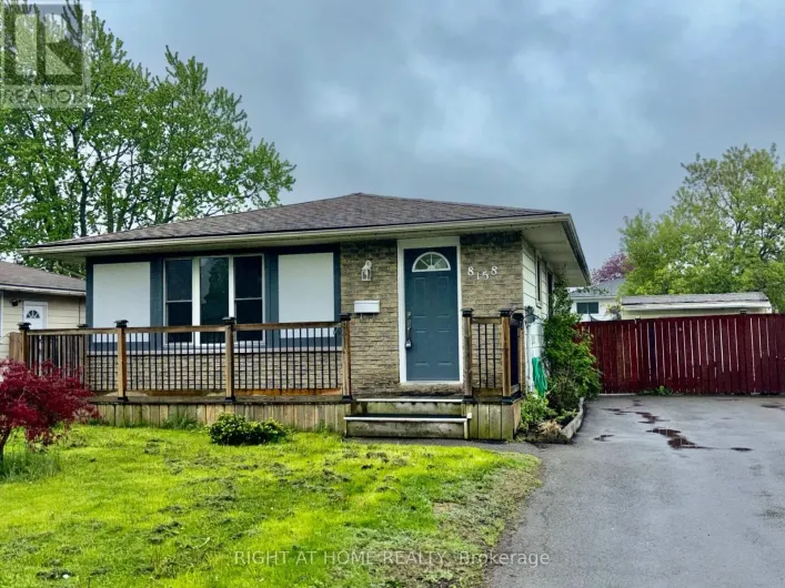 8158 PADDOCK TRAIL DRIVE, Niagara Falls