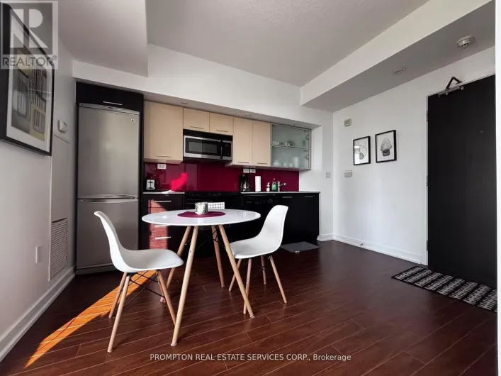 815A - 8 TELEGRAM MEWS, Toronto